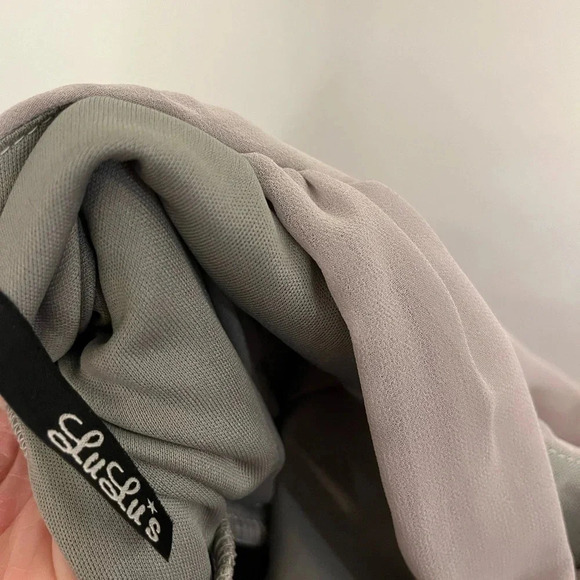 Luluโs Assymetrical Cocktail dress size small - Picture 3 of 6